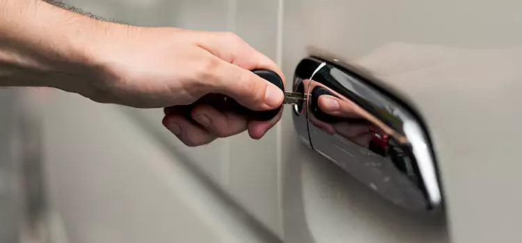 Why Choose Our Auto Locksmith Team in Kenmore, WA?
